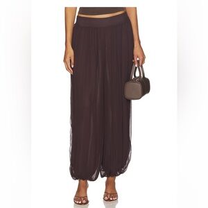 x Christina Elezaj Cordelia Pant in Chocolate Brown
Lovers and Friends